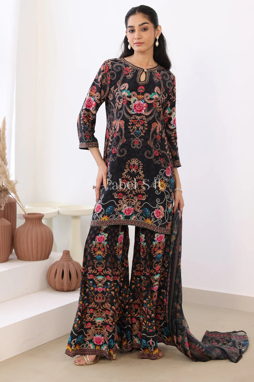 Noir Tapestry Floral Embroidered Suit Set